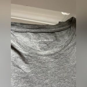 Everlane uniform gray tshirt size L 100% cotton